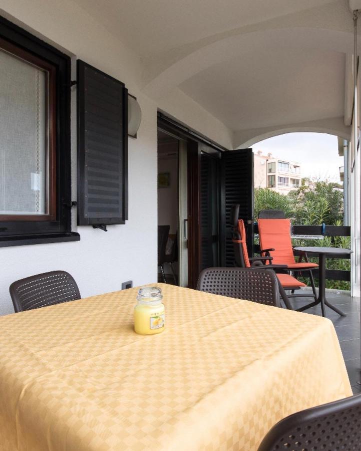 Residence4A-Appartamento Bianco Ravni Εξωτερικό φωτογραφία
