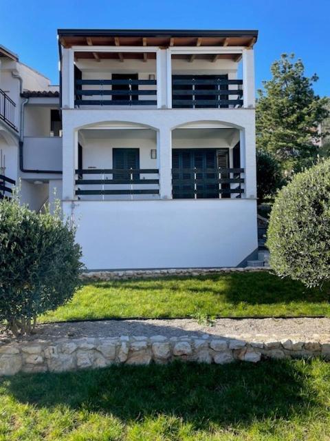Residence4A-Appartamento Bianco Ravni Εξωτερικό φωτογραφία