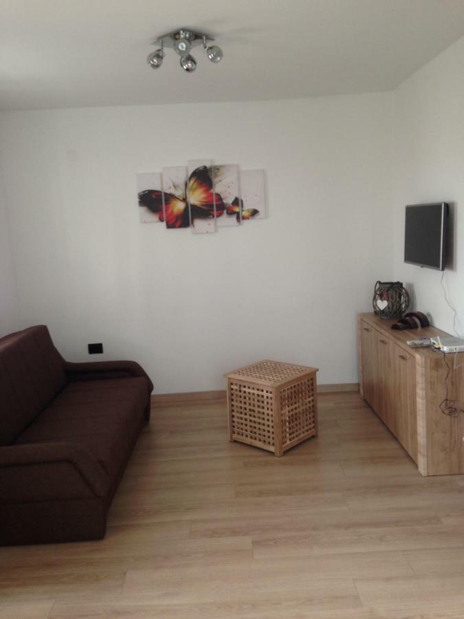Residence4A-Appartamento Bianco Ravni Εξωτερικό φωτογραφία
